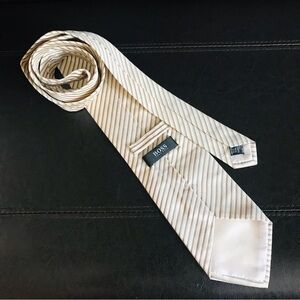 BOSS Hugo Boss Cream Striped Men's Tie 100% Silk Made in Italy